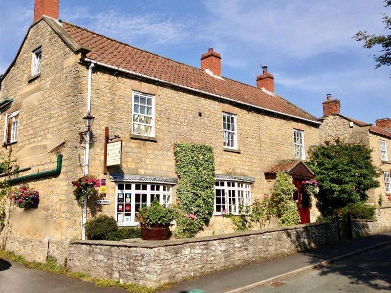 Hotel Plumpton Court à Nawton Extérieur photo