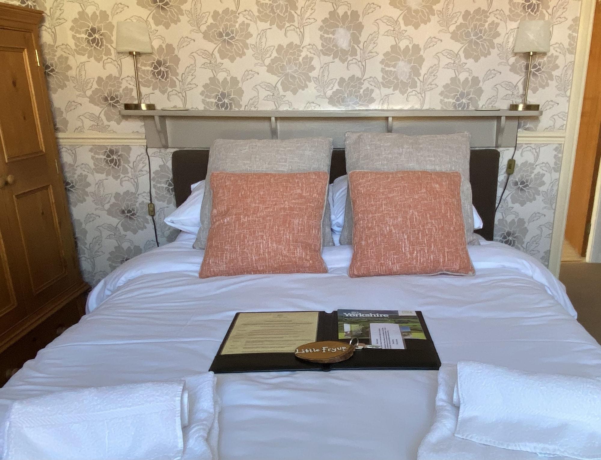 Hotel Plumpton Court à Nawton Extérieur photo