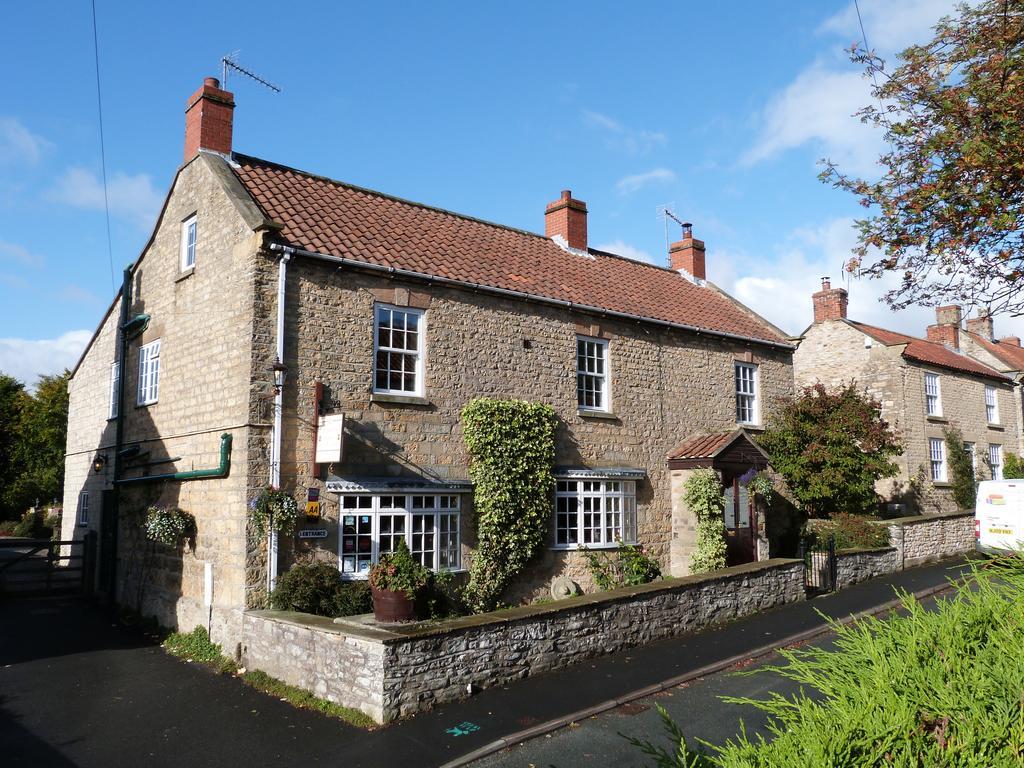 Hotel Plumpton Court à Nawton Extérieur photo