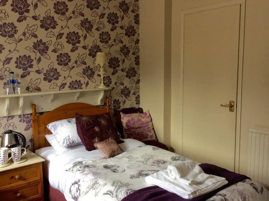 Hotel Plumpton Court à Nawton Extérieur photo